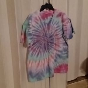 Homemade tie-dye V-neck t-shirt, size 4XL! EXCELLENT CONDITION!
